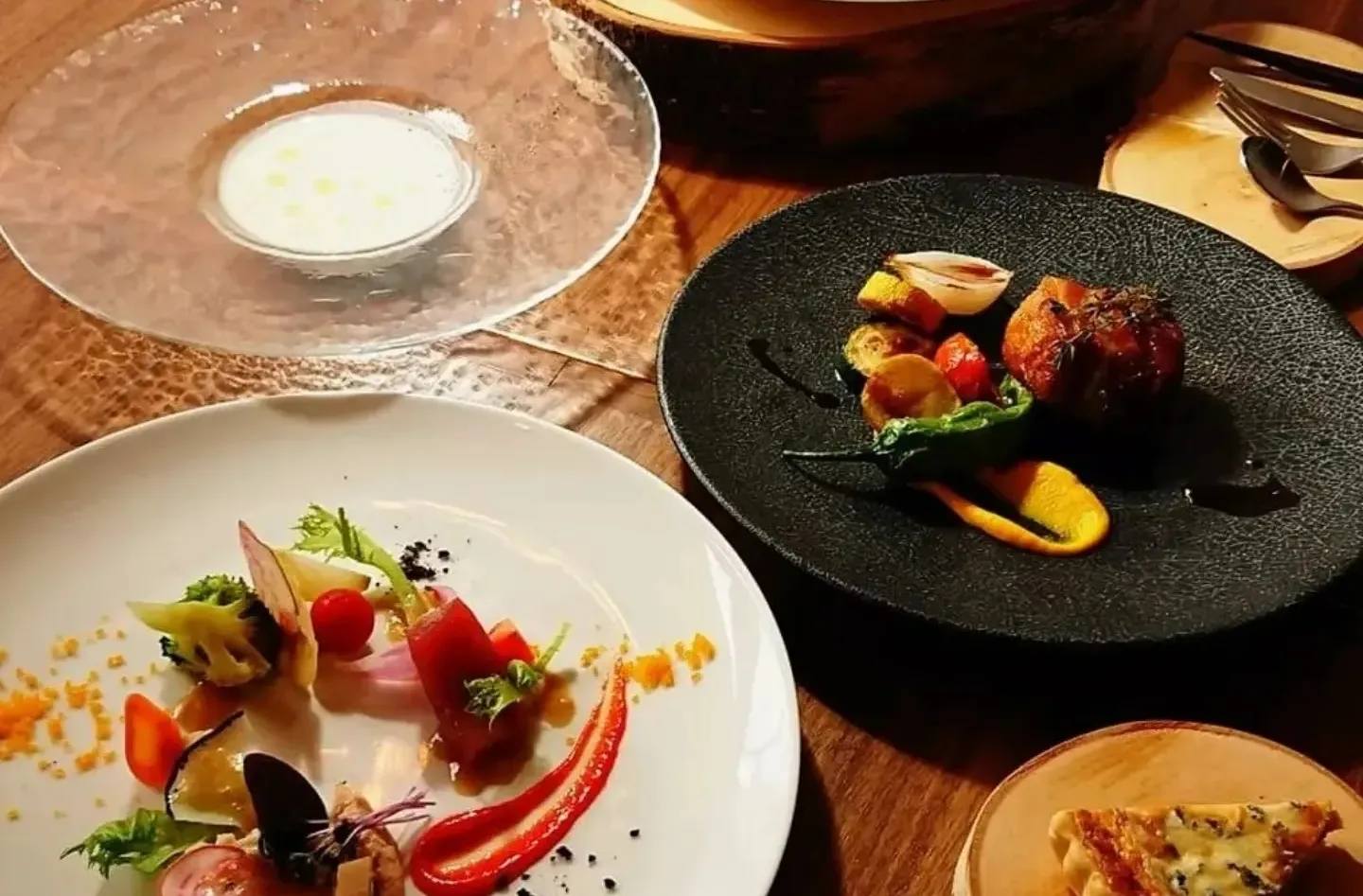 Chirai-チライ- Restaurant Cafe|食事を注文された方にソフトドリンク1杯をサービス