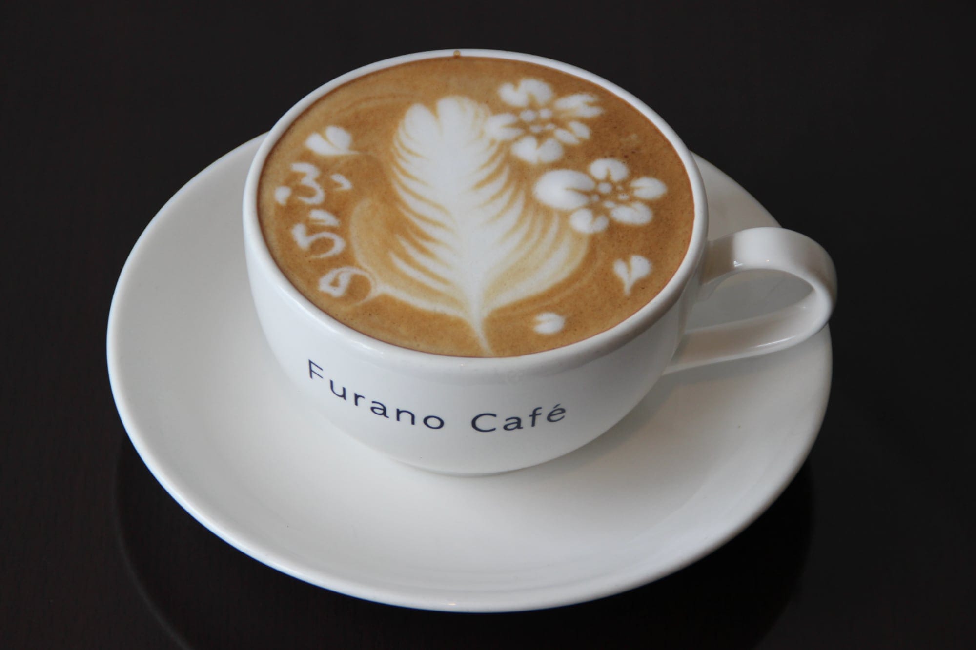 フラノカフェ（Furano Cafe）|ドリンク50円引き、セットご注文でドリンク100円引き